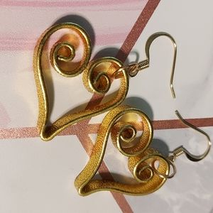 Lovely Gold Wire Hearts Handmade Cute Earrings 😍